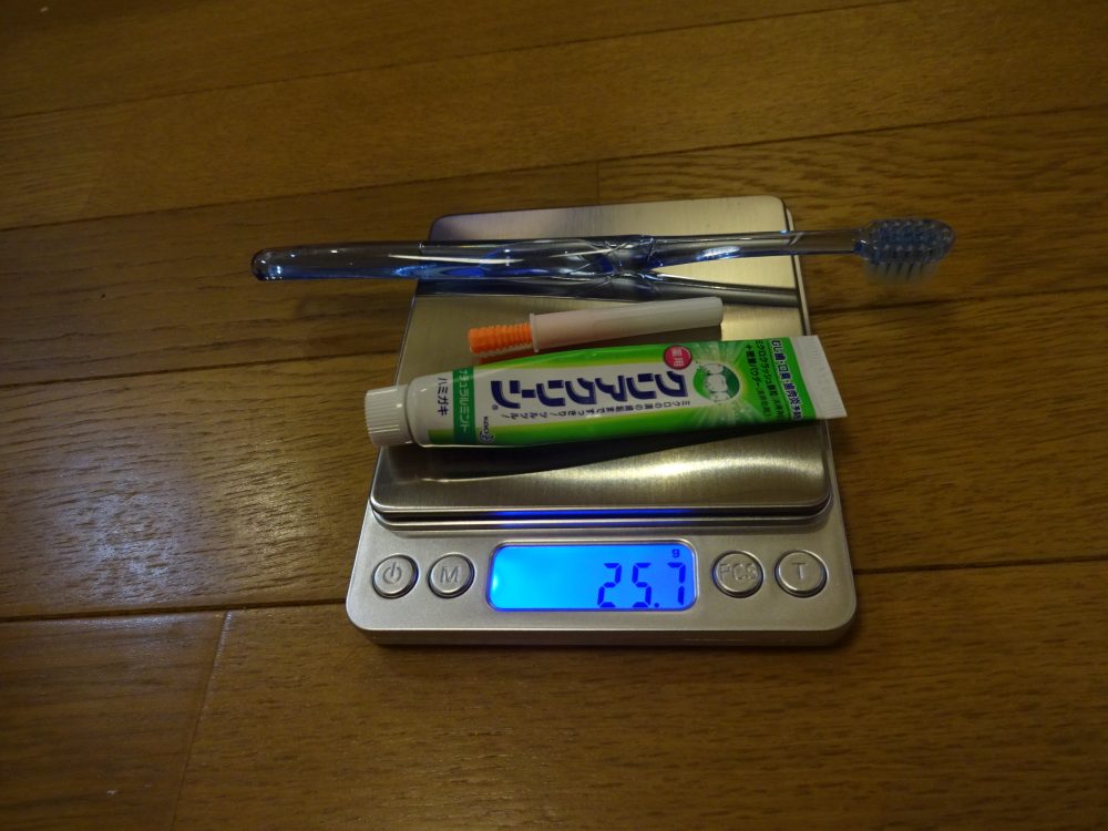 歯ブラシ、歯磨き類