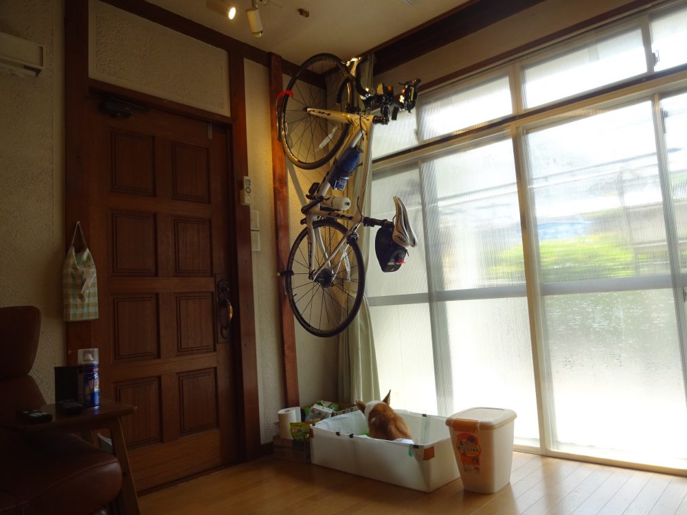 立て掛け自転車ラック完成