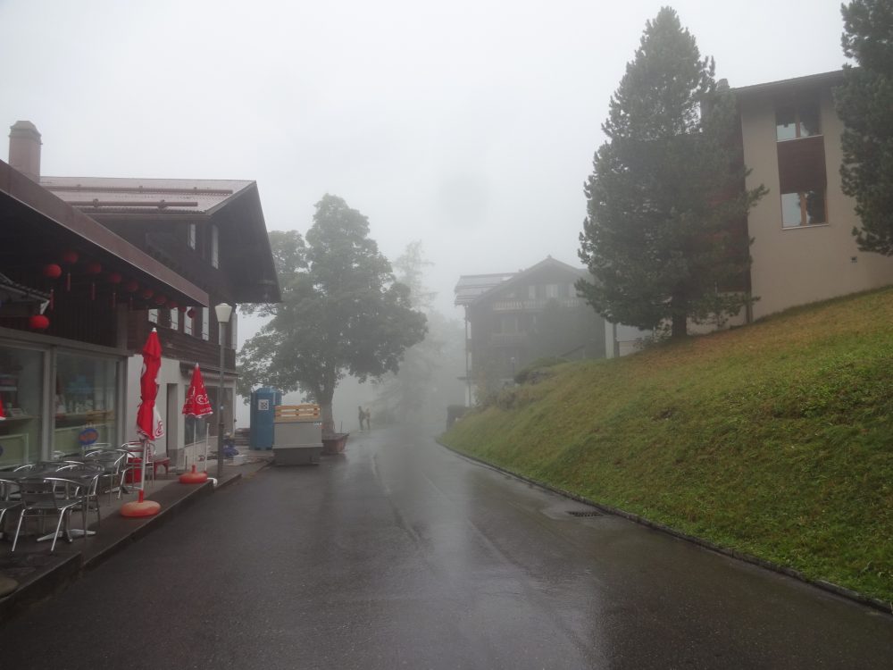 ミューレン雨降ってますけど