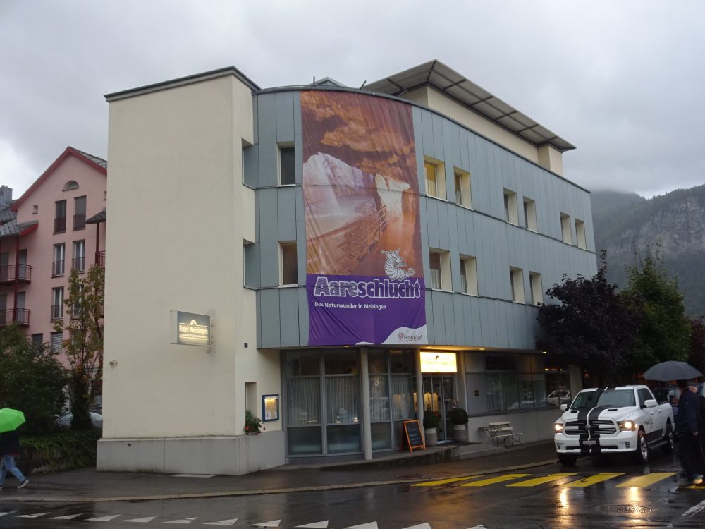 Hotel Meiringen (ホテル マイリンゲン)