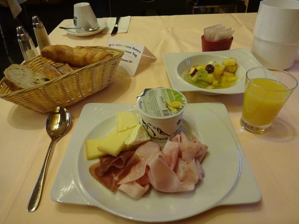 ホテル マイリンゲンの朝食
