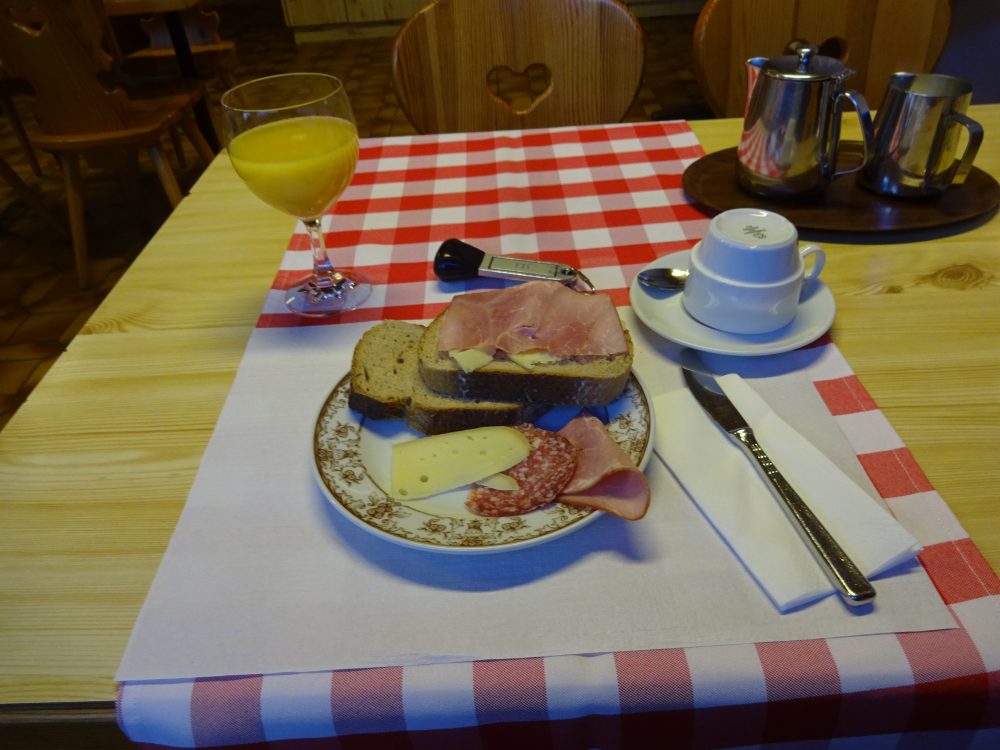 ホテル グラーニッシュ ホフの朝食