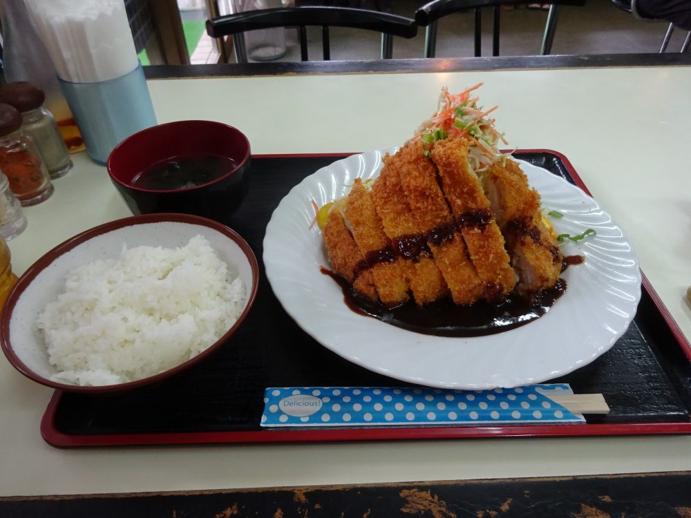 チキンカツ定食