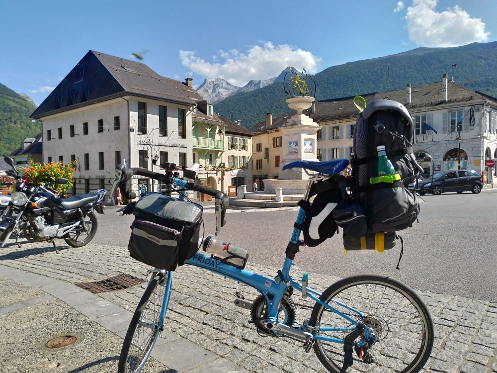 ラランスの町に到着