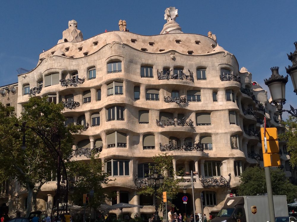 カサ・ミラ Casa Milà