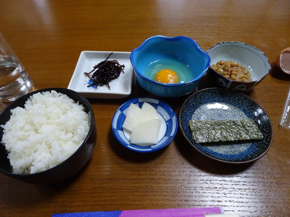 民宿なぎさの朝食