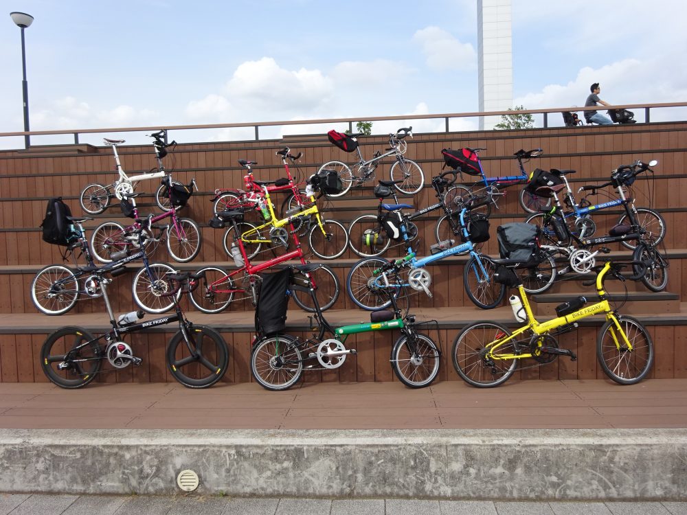 豊洲市場でBikeFriday１５台の撮影会