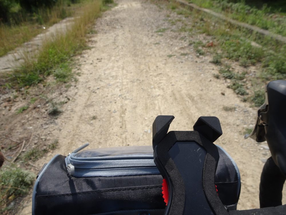 拠点ごとにBikeFridayで移動