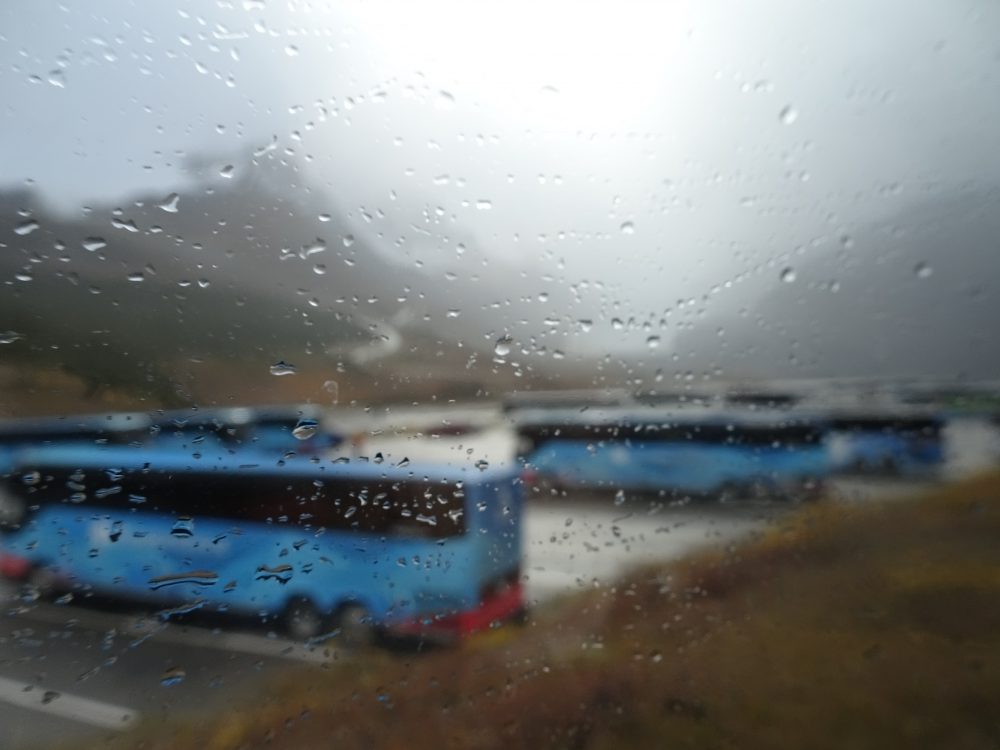 コロンビアアイスフィールドは雨