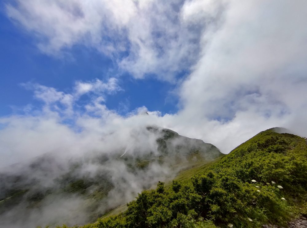 利尻山下山