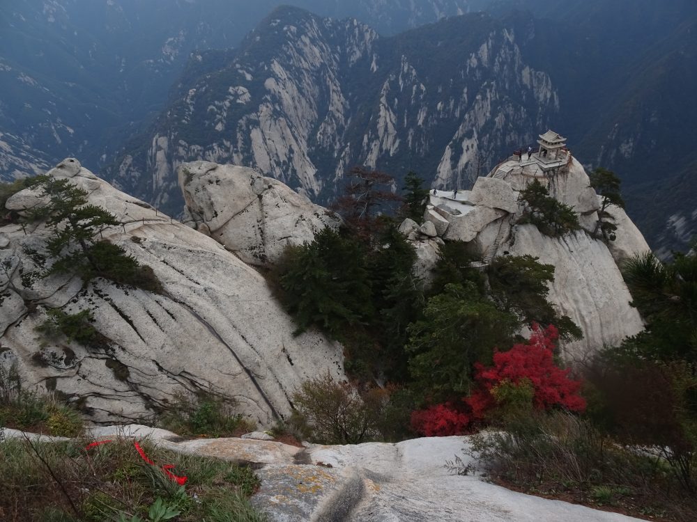 中国の崋山に登ってきました。