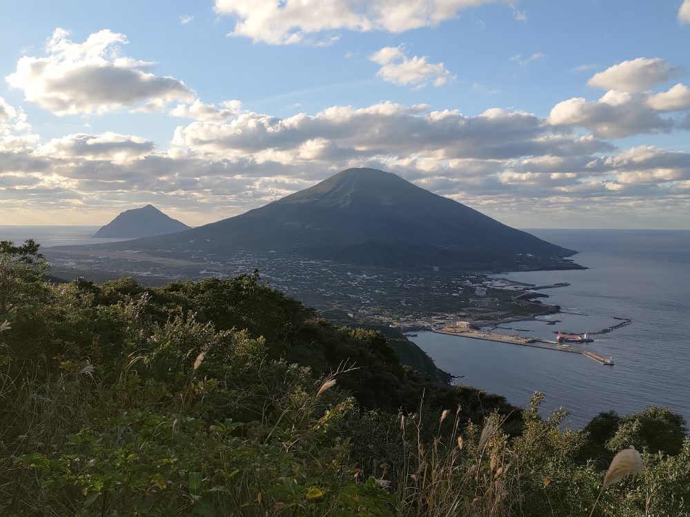 八丈島ワーケーション終盤はレンタカーで移動自由に