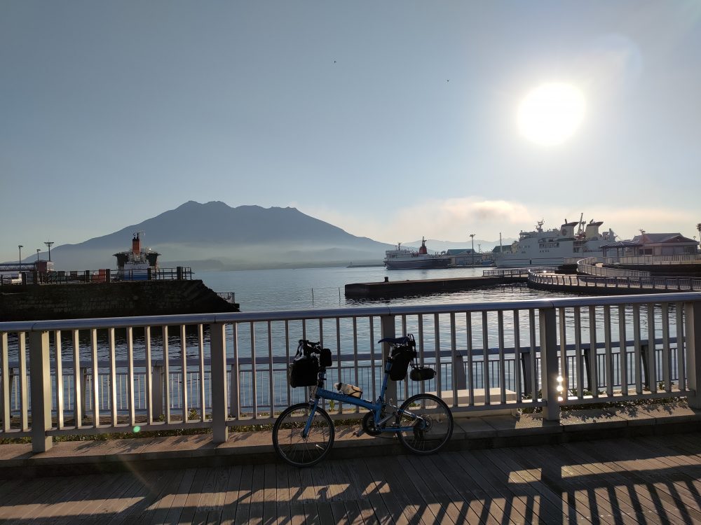 鹿児島港から硫黄島へ